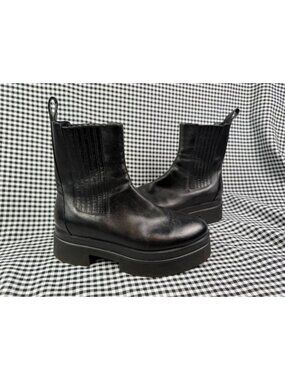 Tamara Mellon Black Leather Platform Chelsea Boots Women EU 38 Italy Lug Sole